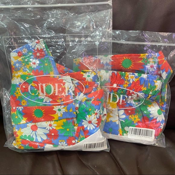 Cider Flower Power Shirt & Lazy Day Shorts Matching 2-piece Set NWT size Small - Picture 6 of 9